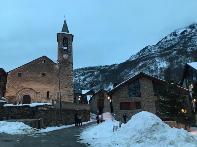 Refugi de muntanya d'Alós d'Àneu Alos d'Isil Exterior foto
